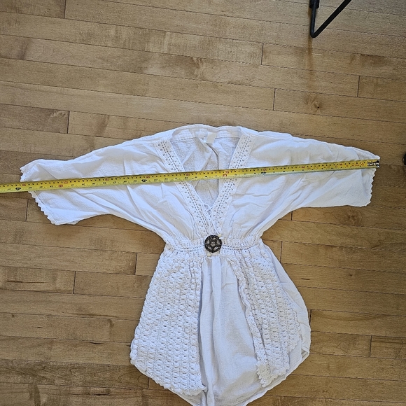 White Beach Dress - Picture 5 of 6